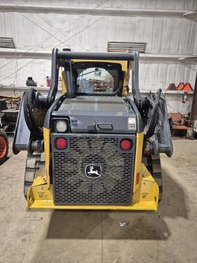 2019 John Deere 319E